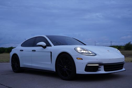2018 Porsche Panamera Panamera 4S