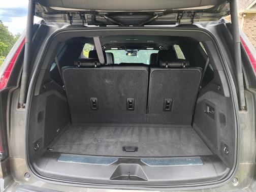 2021 Cadillac Escalade Luxury