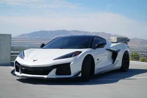 2023 Chevrolet Corvette Z06 w/3LZ