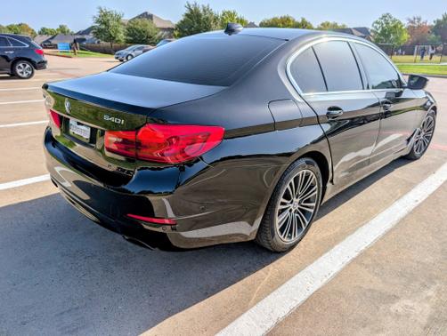 Black 2019 BMW 540 i xDrive