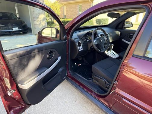 Red 2008 Pontiac Torrent Base