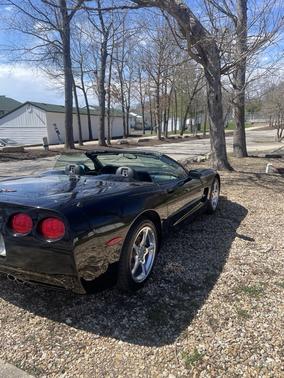 2002 Chevrolet Corvette Base