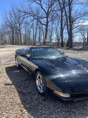 2002 Chevrolet Corvette Base