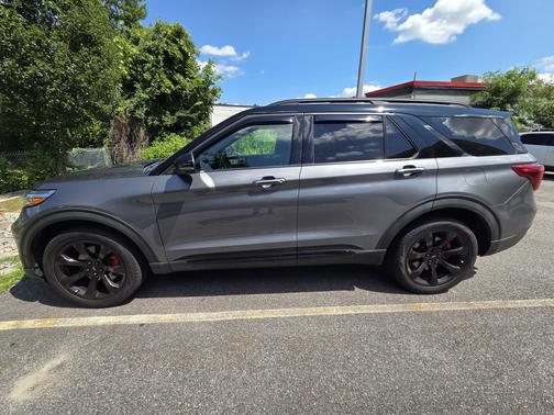 Gray 2021 Ford Explorer ST