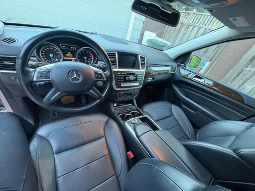 Gray 2013 Mercedes-Benz M-Class ML 350 4MATIC