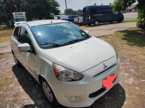 2014 Mitsubishi Mirage DE