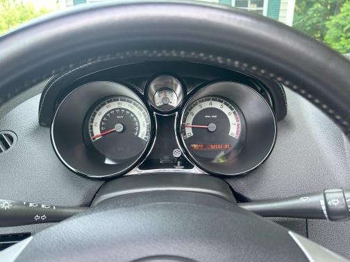 2008 Saturn Sky Red Line