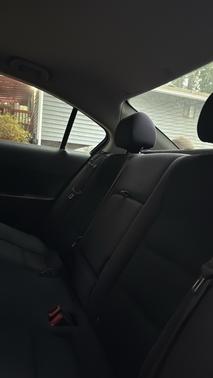 White 2013 Chevrolet Cruze 1LT