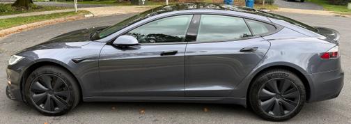 2021 Tesla Model S Plaid