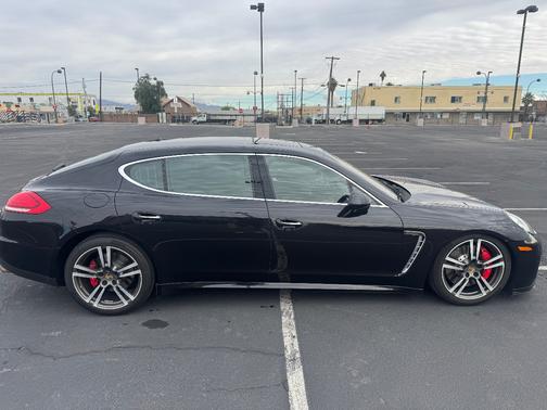 2014 Porsche Panamera Panamera Turbo Executive