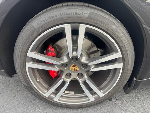 2014 Porsche Panamera Panamera Turbo Executive