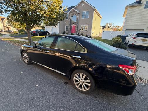 Black 2010 Lexus ES 350 Base