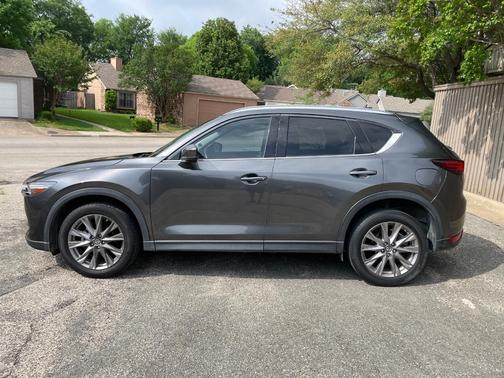 Gray 2019 Mazda CX-5 Grand Touring