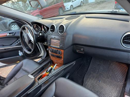 2009 Mercedes-Benz M-Class ML320 CDI Bluetec 4MATIC