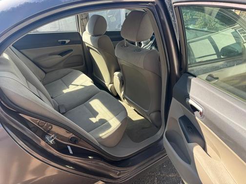 Gray 2009 Honda Civic LX