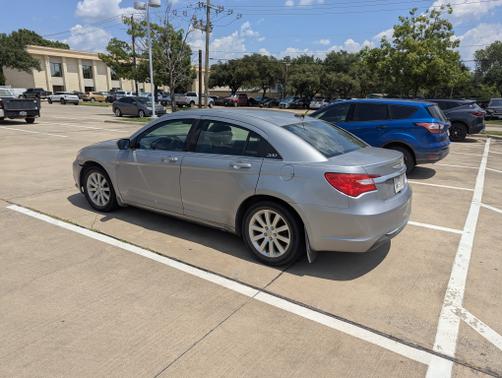 2014 Chrysler 200 Touring