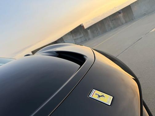 2023 Ferrari SF90 Stradale Base