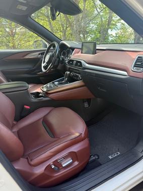 White 2018 Mazda CX-9 Signature