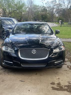 2012 Jaguar XJ Base