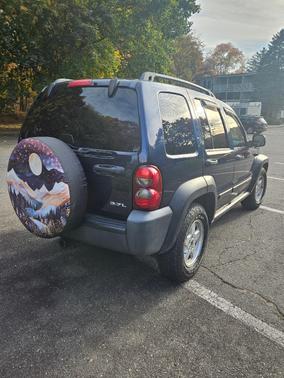Blue 2007 Jeep Liberty Sport