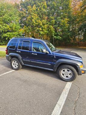 Blue 2007 Jeep Liberty Sport