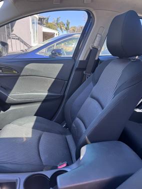 2014 Mazda Mazda3 i Touring