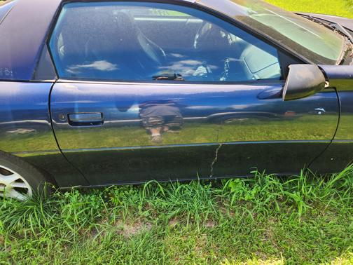 2002 Chevrolet Camaro Base