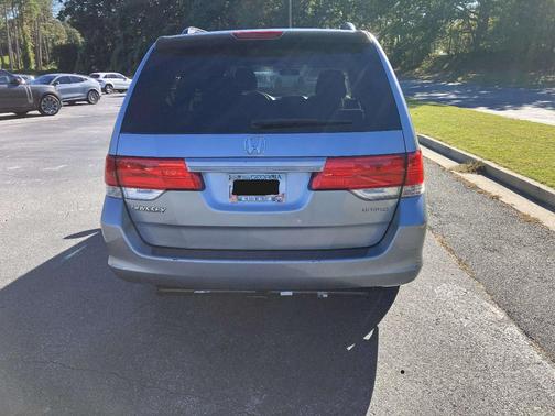 Silver 2009 Honda Odyssey EX
