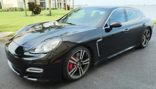 2010 Porsche Panamera Turbo