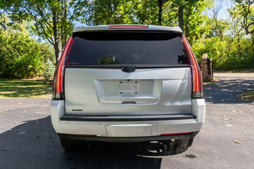 2016 Cadillac Escalade Platinum