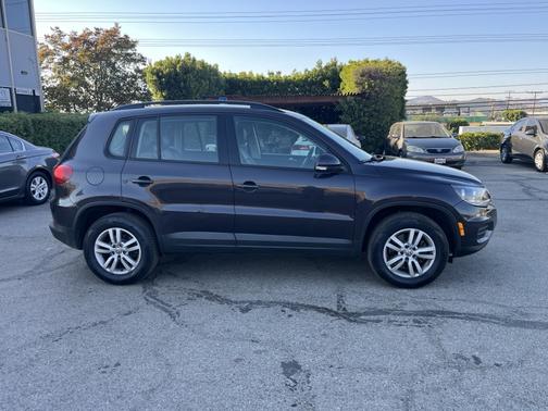 2016 Volkswagen Tiguan R-Line