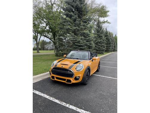2017 MINI Convertible Cooper S