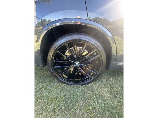 2022 BMW X5 M50i