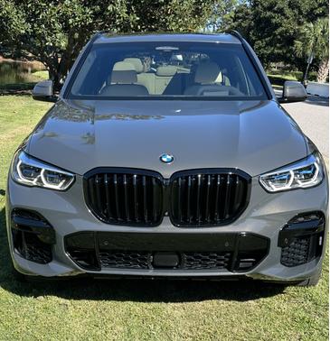 2022 BMW X5 M50i