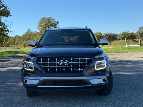 Blue 2022 Hyundai VENUE Limited