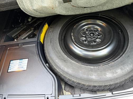 Silver 2014 Lexus RX 450h Base