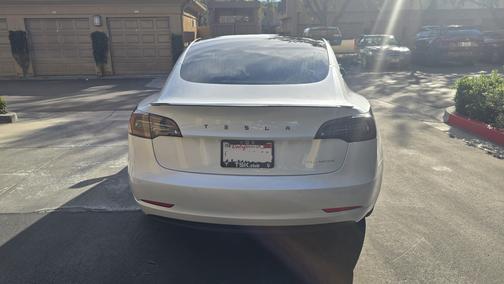 2020 Tesla Model 3 Long Range