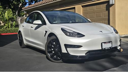 2020 Tesla Model 3 Long Range