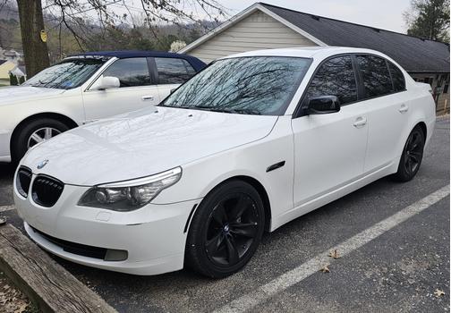 2008 BMW 528 i