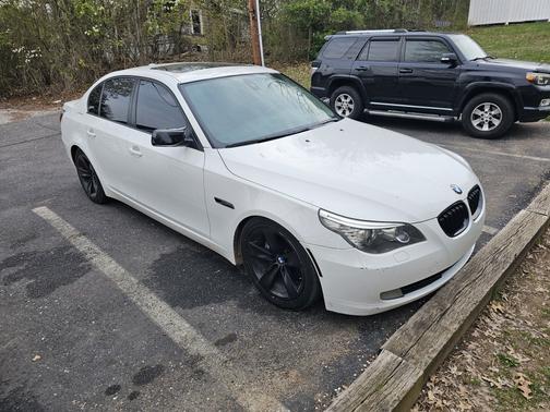 2008 BMW 528 i