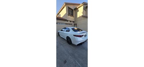 2018 Alfa Romeo Giulia Quadrifoglio