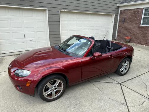 2006 Mazda MX-5 Miata Touring
