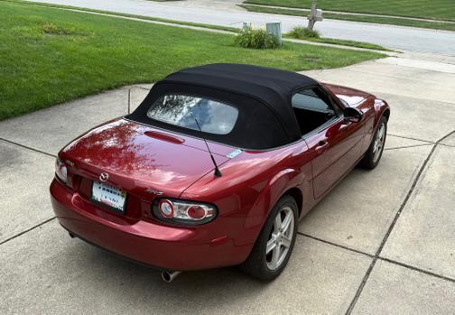 2006 Mazda MX-5 Miata Touring