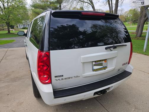 2008 GMC Yukon XL 1500 SLT