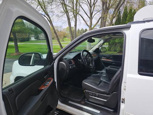 2008 GMC Yukon XL 1500 SLT