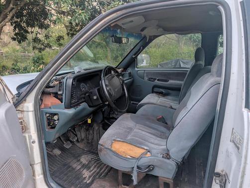 White 1996 Dodge Ram 2500 ST