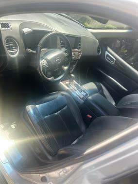 2013 Nissan Pathfinder SL