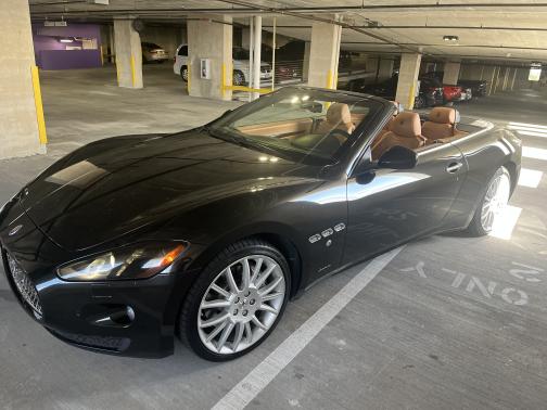 2017 Maserati GranTurismo Base