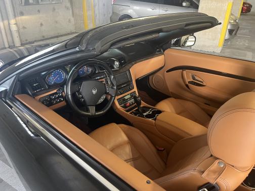 2017 Maserati GranTurismo Base