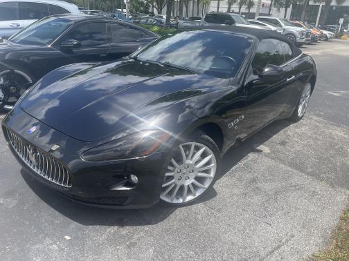 2017 Maserati GranTurismo Base